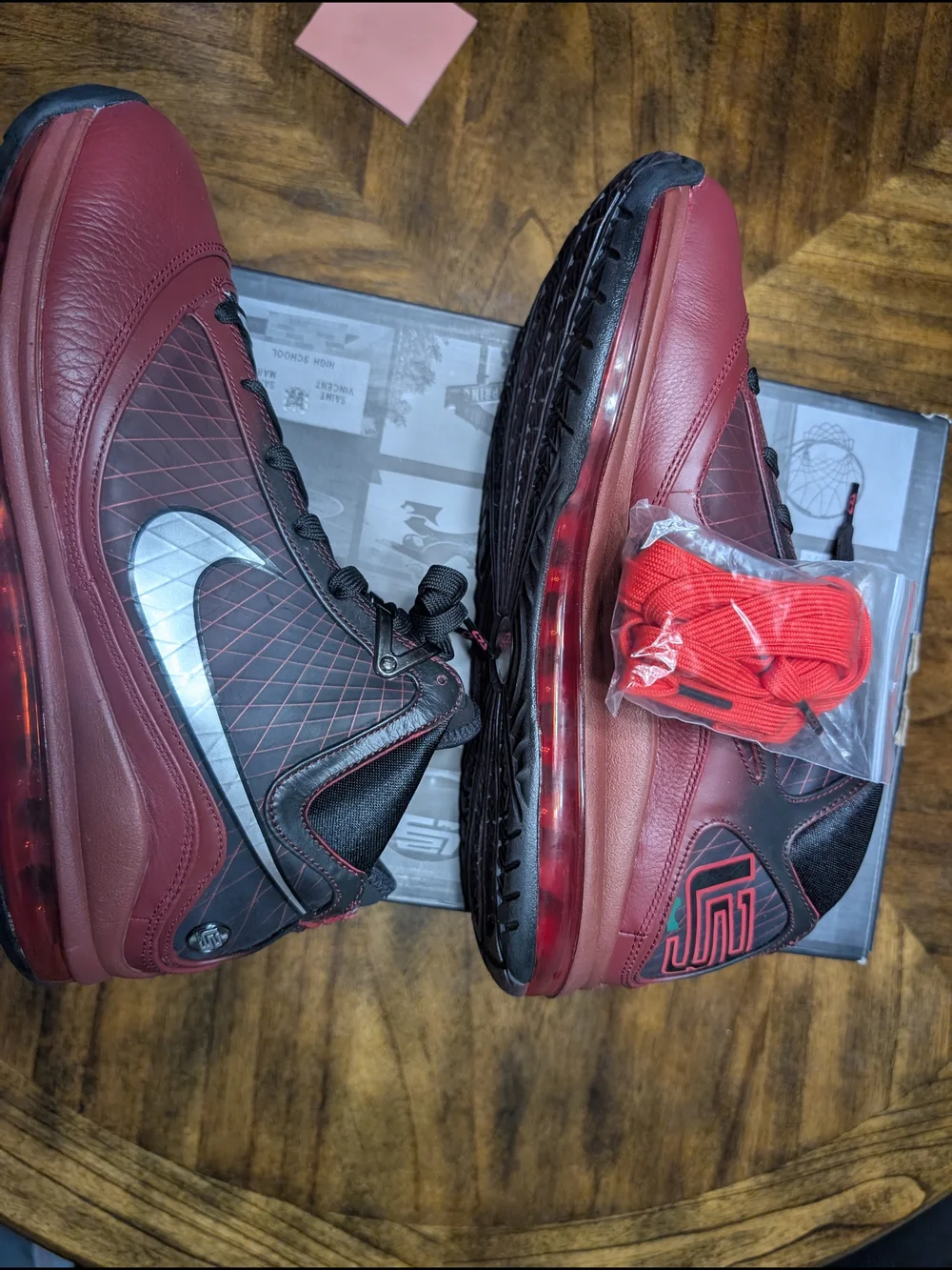 Nike men’s athletic